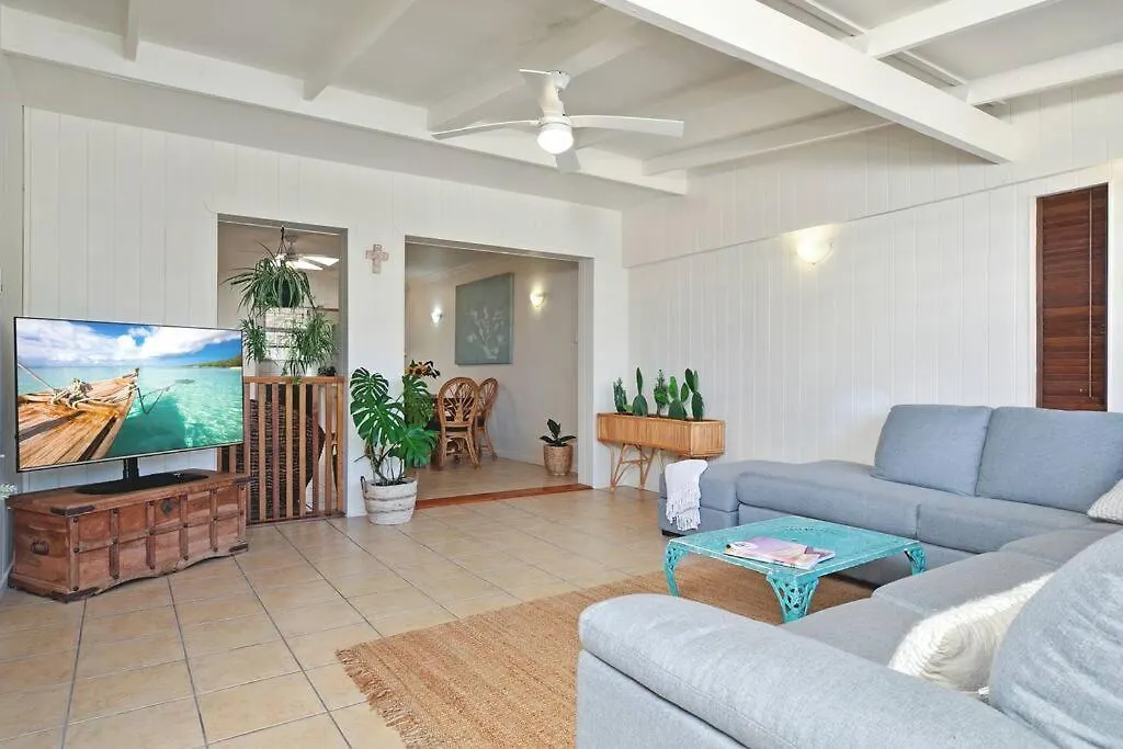 300M To Beach*Pets Allowed*Boho Beach Shack Maroochydore 0*,